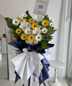 Condolence Flower Stand-In loving memories